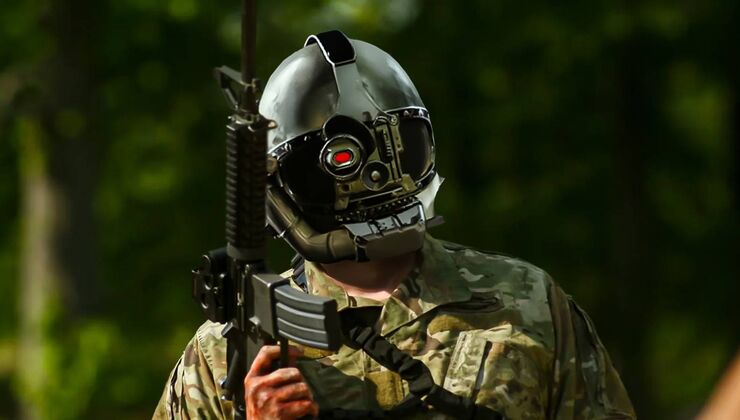 Arc Raiders Finally Adds That Cool Helmet From The Trailer, But Players Are Split On The Rest Of The Skin