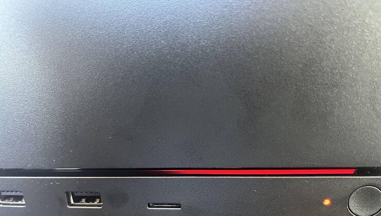 Early Steam Machine User Reports Red Line Of Death After System Update