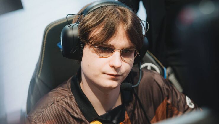 League Of Legends Pro Says Harassment Will Claim Someone's Life One Day, But The Community Keeps Harassing Him