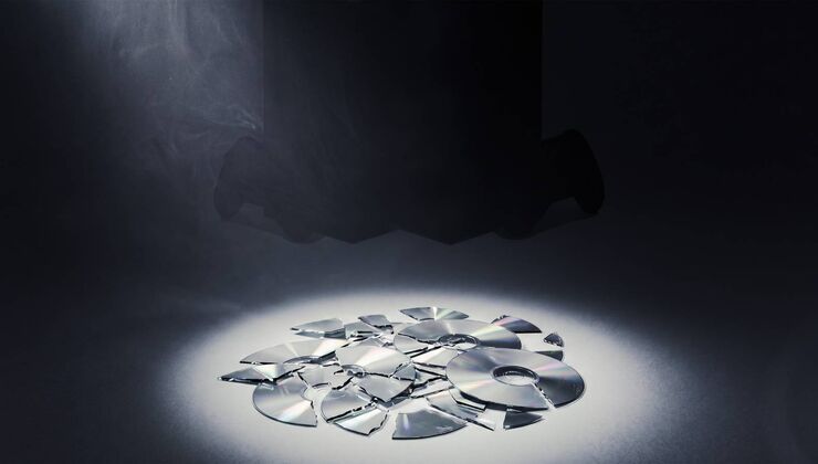 Xbox May End Physical Disc Support