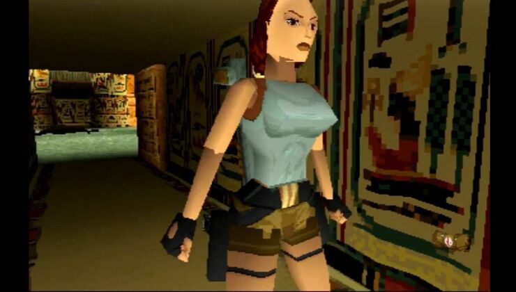 Tomb Raider Remastered Collector's Edition Owners Have Been Greeted With A Cursed Lara Croft Figure
