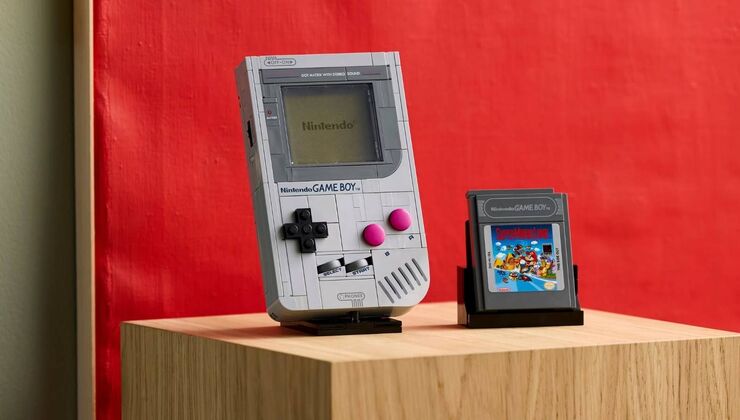 LEGO's Game Boy Set Can Be Modded To Launch Old Games